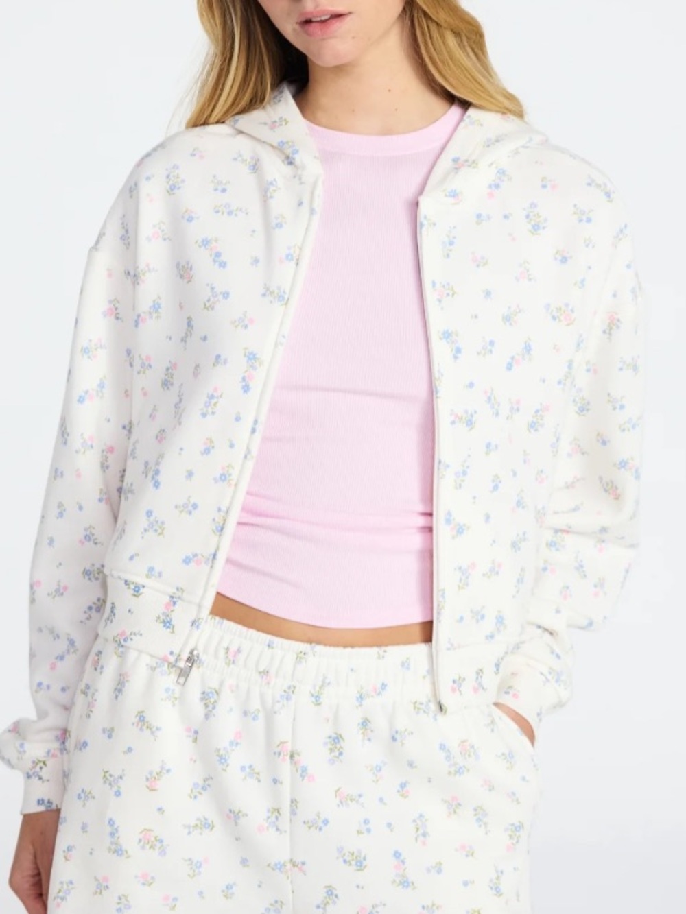 5 for $25 🎉Floral Print White Lounge zip up hoodie